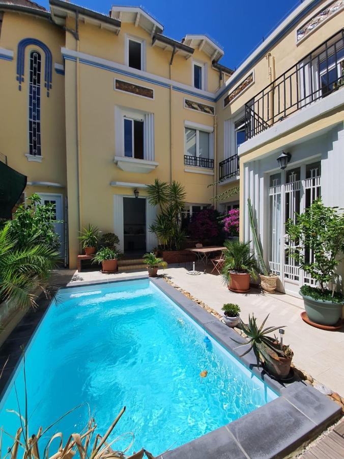 B&B Le Patio En Ville - Chambres D'Hotes Narbonne Buitenkant foto