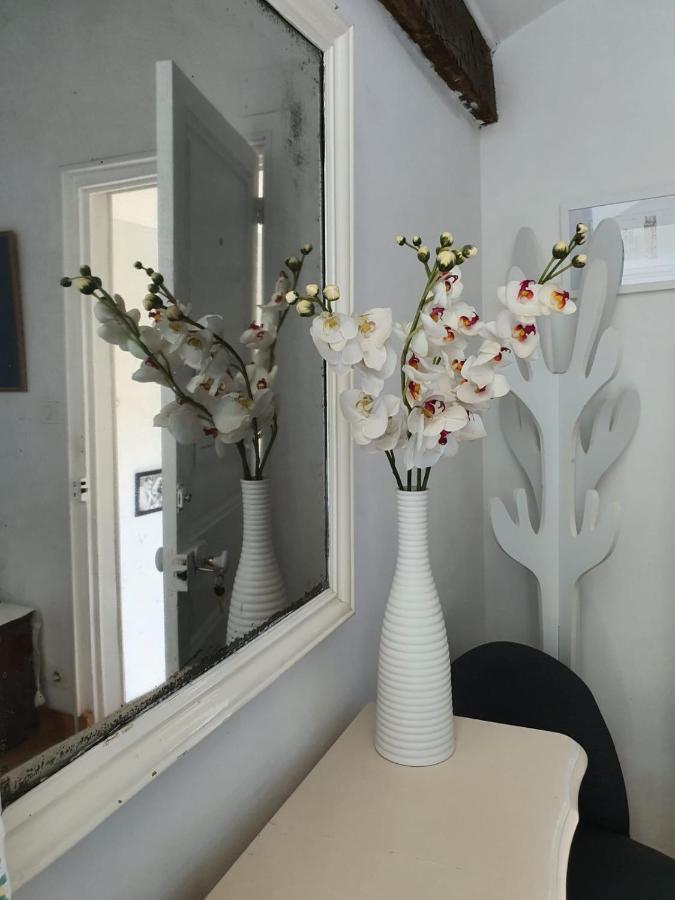B&B Le Patio En Ville - Chambres D'Hotes Narbonne Buitenkant foto