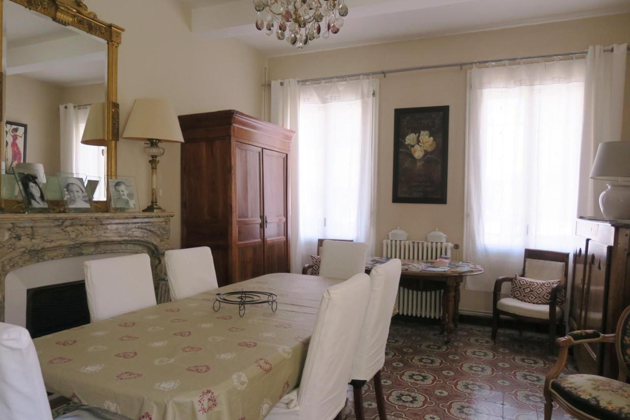 B&B Le Patio En Ville - Chambres D'Hotes Narbonne Buitenkant foto